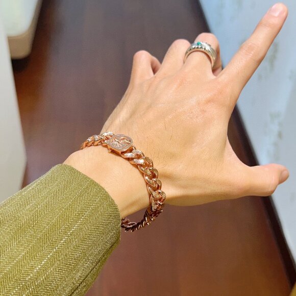 ✨✨✨Excellent Used Condition Gucci bracelet - Picture 9 of 9